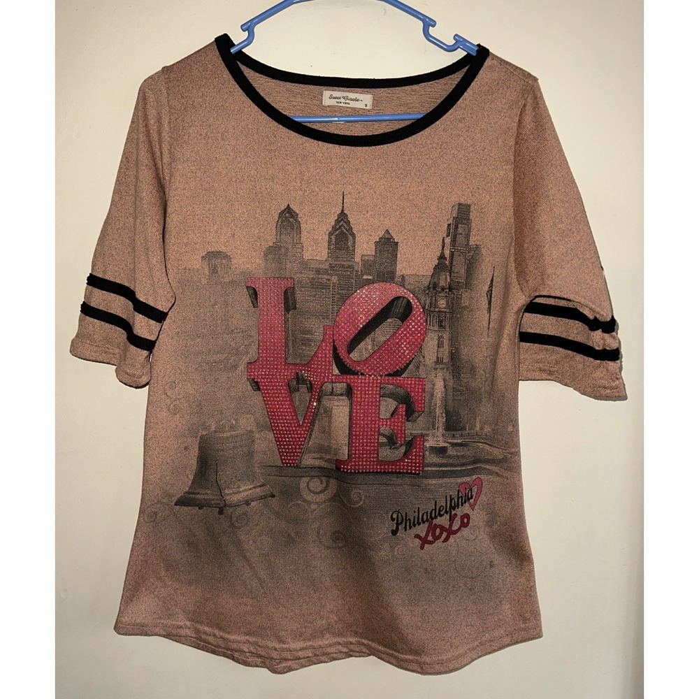 Sweet Gisele Tee Shirt Size Small LOVE‎ Philly Short Sleeves Rhinestone